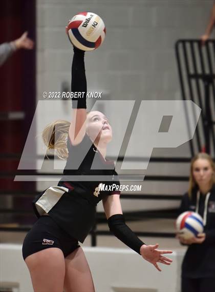 Thumbnail 1 in Liberty @ Hamilton (AIA 6A Semifinal) photogallery.