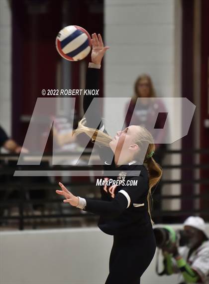 Thumbnail 2 in Liberty @ Hamilton (AIA 6A Semifinal) photogallery.