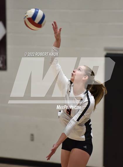 Thumbnail 3 in Liberty @ Hamilton (AIA 6A Semifinal) photogallery.