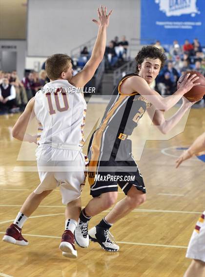 Thumbnail 1 in Inglemoor vs. Enumclaw (WIAA 4A First Round Playoff)  photogallery.