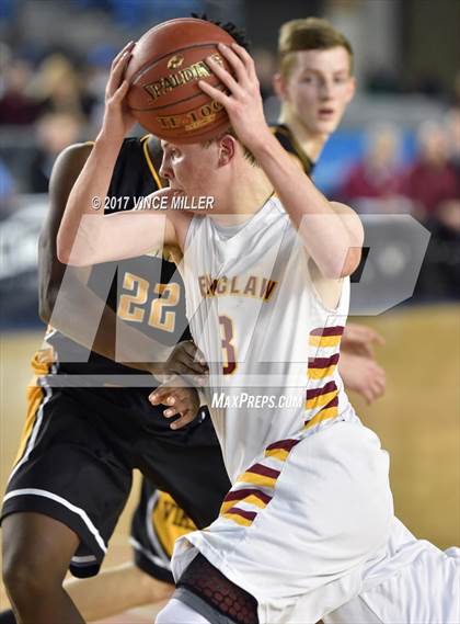 Thumbnail 3 in Inglemoor vs. Enumclaw (WIAA 4A First Round Playoff)  photogallery.