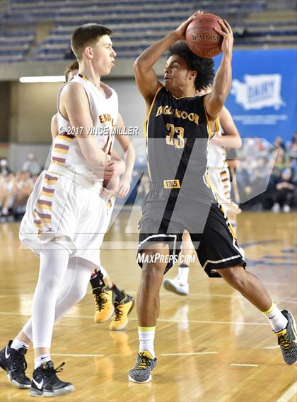 Thumbnail 2 in Inglemoor vs. Enumclaw (WIAA 4A First Round Playoff)  photogallery.