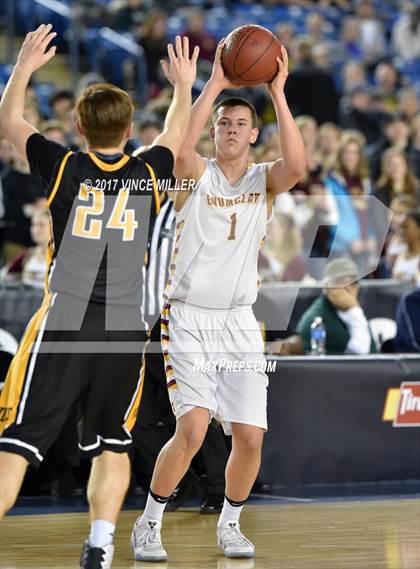 Thumbnail 1 in Inglemoor vs. Enumclaw (WIAA 4A First Round Playoff)  photogallery.