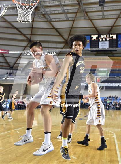 Thumbnail 3 in Inglemoor vs. Enumclaw (WIAA 4A First Round Playoff)  photogallery.