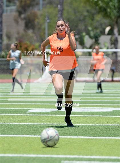 Thumbnail 2 in JSerra Catholic vs. Trabuco Hills (Summer League) photogallery.