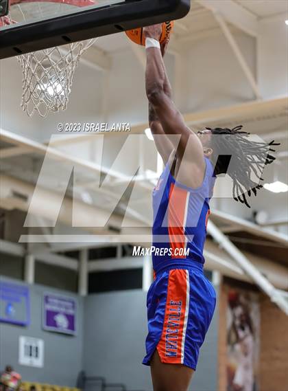 Thumbnail 2 in Purnell Swett vs. Whiteville (2023 Robeson County Shootout) photogallery.