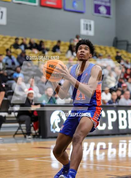 Thumbnail 2 in Purnell Swett vs. Whiteville (2023 Robeson County Shootout) photogallery.