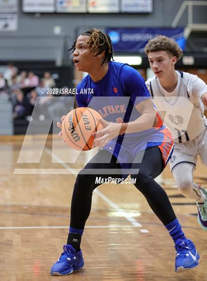 Thumbnail 2 in Purnell Swett vs. Whiteville (2023 Robeson County Shootout) photogallery.