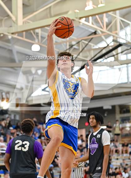 Thumbnail 2 in Ben Davis vs Greenfield Central (IBCA / IHSAA Showcase) photogallery.