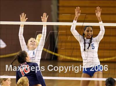 Thumbnail 3 in Marymount vs. Christian Brothers (State D4 Final) photogallery.
