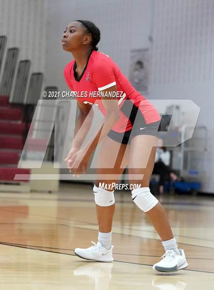 Thumbnail 3 in Fort Bend Austin @ A&M Consolidated (BCS Classic) photogallery.