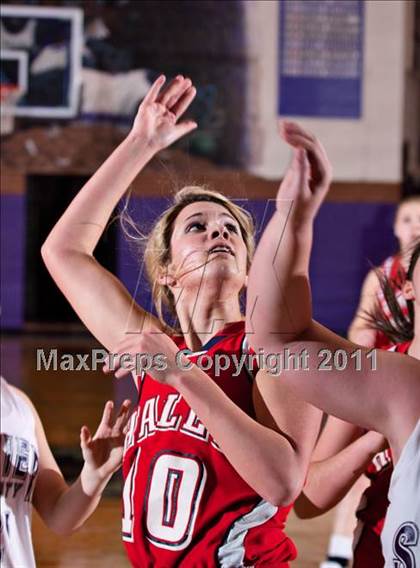 Thumbnail 1 in Halls @ Sevier County photogallery.