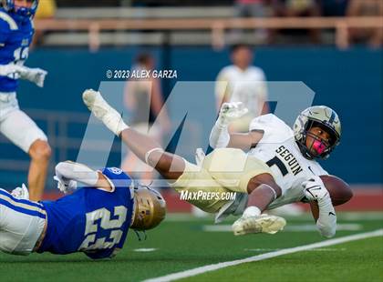 Thumbnail 3 in Seguin @ Alamo Heights photogallery.
