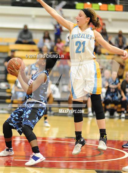 Thumbnail 2 in Los Osos vs. Lancaster (CIF-SS 3A Final) photogallery.