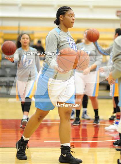 Thumbnail 2 in Los Osos vs. Lancaster (CIF-SS 3A Final) photogallery.