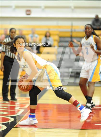 Thumbnail 2 in Los Osos vs. Lancaster (CIF-SS 3A Final) photogallery.