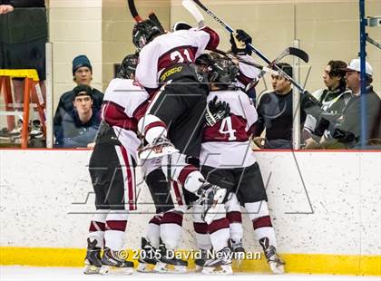 Thumbnail 3 in Kent School vs. Loomis Chaffee (AOF Christmas Classic) photogallery.