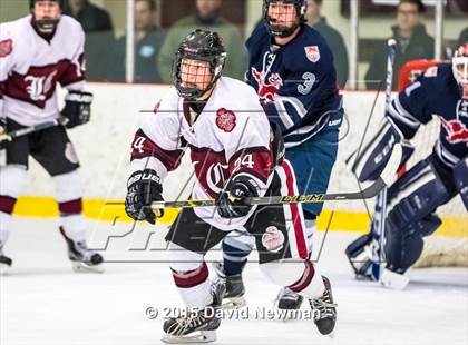 Thumbnail 3 in Kent School vs. Loomis Chaffee (AOF Christmas Classic) photogallery.
