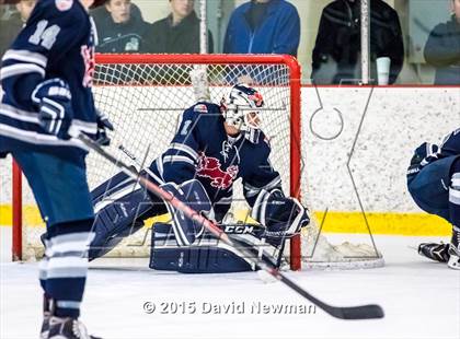 Thumbnail 3 in Kent School vs. Loomis Chaffee (AOF Christmas Classic) photogallery.