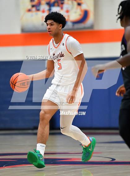 Thumbnail 2 in Garfield @ Eastside Catholic photogallery.