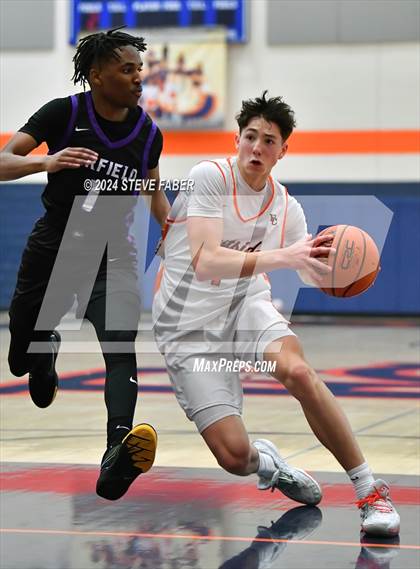 Thumbnail 1 in Garfield @ Eastside Catholic photogallery.