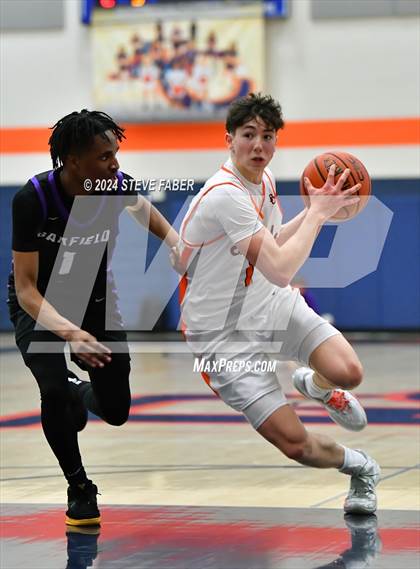 Thumbnail 1 in Garfield @ Eastside Catholic photogallery.