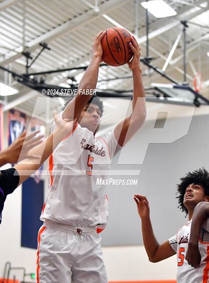 Thumbnail 2 in Garfield @ Eastside Catholic photogallery.