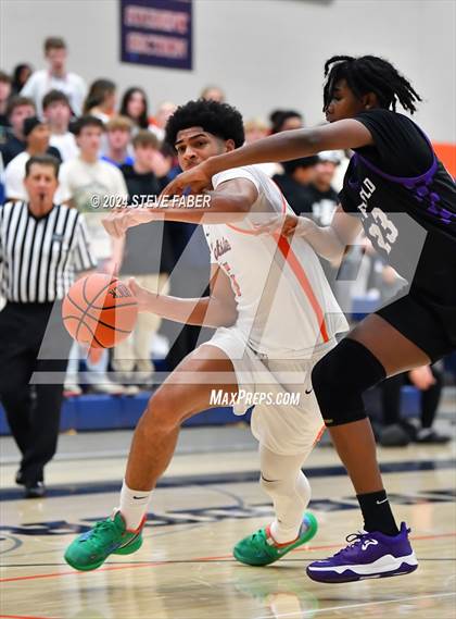 Thumbnail 1 in Garfield @ Eastside Catholic photogallery.
