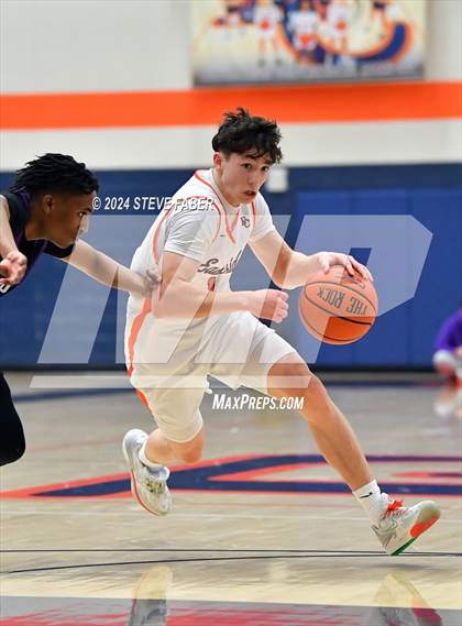 Thumbnail 3 in Garfield @ Eastside Catholic photogallery.