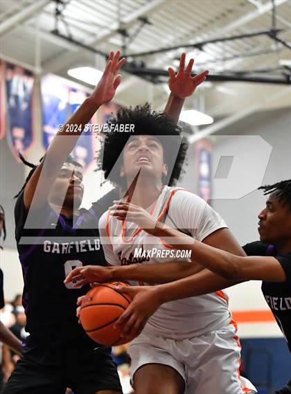Thumbnail 1 in Garfield @ Eastside Catholic photogallery.