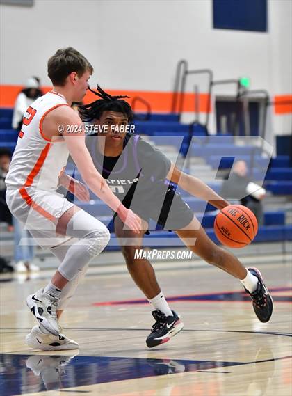 Thumbnail 3 in Garfield @ Eastside Catholic photogallery.