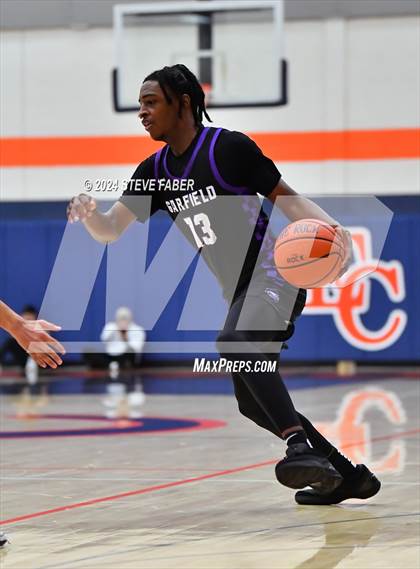 Thumbnail 2 in Garfield @ Eastside Catholic photogallery.