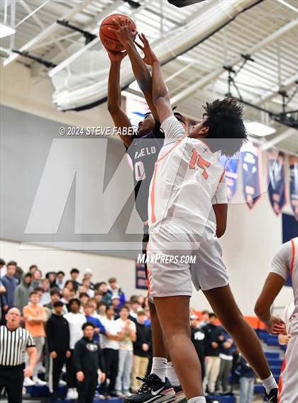 Thumbnail 2 in Garfield @ Eastside Catholic photogallery.