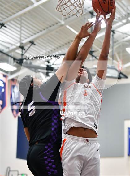 Thumbnail 3 in Garfield @ Eastside Catholic photogallery.