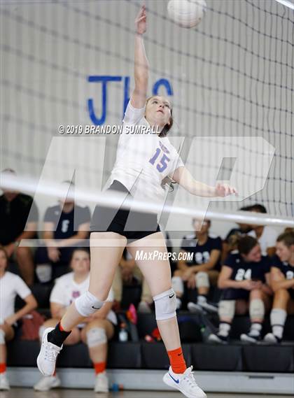 Thumbnail 3 in Chilton County vs Isabella (Chilton County Tournament) photogallery.