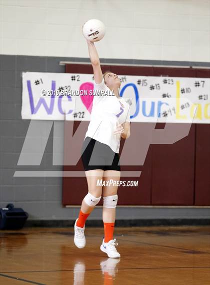 Thumbnail 1 in Chilton County vs Isabella (Chilton County Tournament) photogallery.