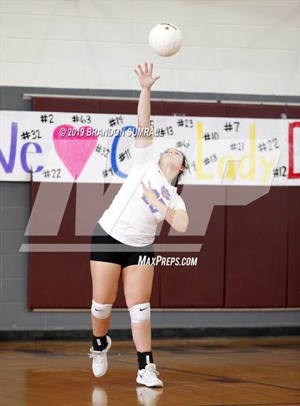 Thumbnail 2 in Chilton County vs Isabella (Chilton County Tournament) photogallery.