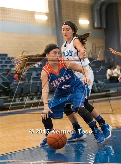 Thumbnail 1 in San Angelo Central vs. Del Rio (SAISD Tournament) photogallery.