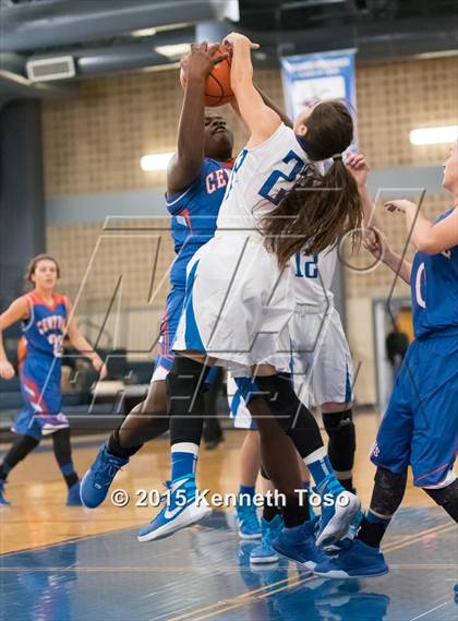 Thumbnail 3 in San Angelo Central vs. Del Rio (SAISD Tournament) photogallery.