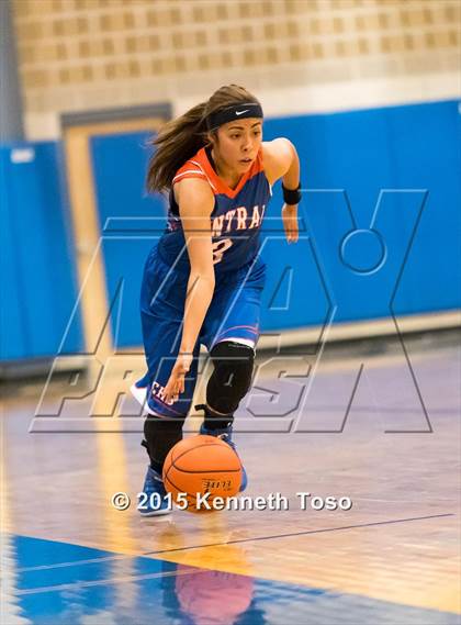 Thumbnail 3 in San Angelo Central vs. Del Rio (SAISD Tournament) photogallery.