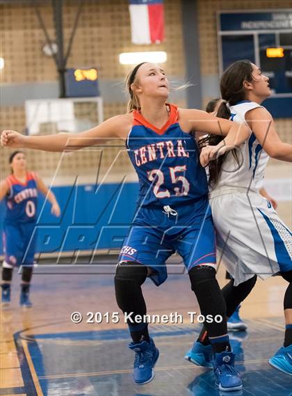Thumbnail 3 in San Angelo Central vs. Del Rio (SAISD Tournament) photogallery.