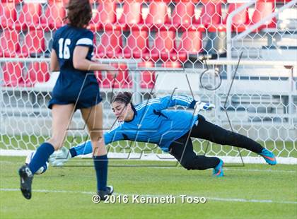 Thumbnail 3 in O'Connor vs. Reagan (NEISD Tournament) photogallery.