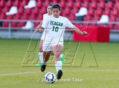 Thumbnail 3 in O'Connor vs. Reagan (NEISD Tournament) photogallery.