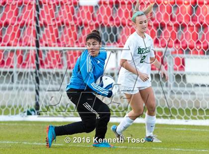 Thumbnail 2 in O'Connor vs. Reagan (NEISD Tournament) photogallery.