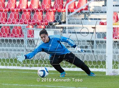 Thumbnail 2 in O'Connor vs. Reagan (NEISD Tournament) photogallery.