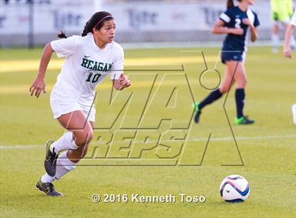 Thumbnail 3 in O'Connor vs. Reagan (NEISD Tournament) photogallery.