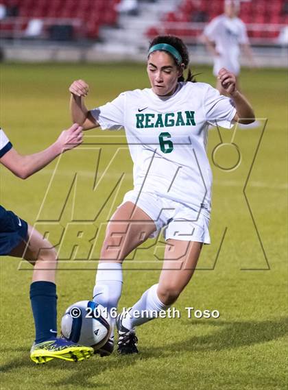 Thumbnail 3 in O'Connor vs. Reagan (NEISD Tournament) photogallery.