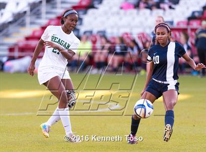 Thumbnail 3 in O'Connor vs. Reagan (NEISD Tournament) photogallery.