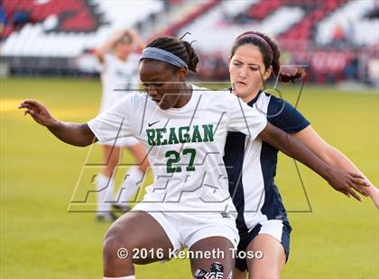 Thumbnail 1 in O'Connor vs. Reagan (NEISD Tournament) photogallery.