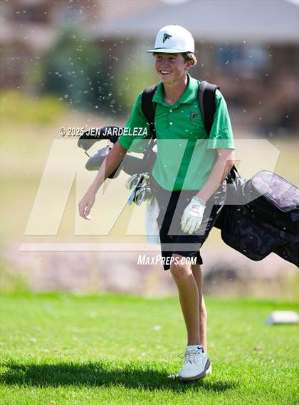 Thumbnail 2 in 2025 Falcon Invitational photogallery.